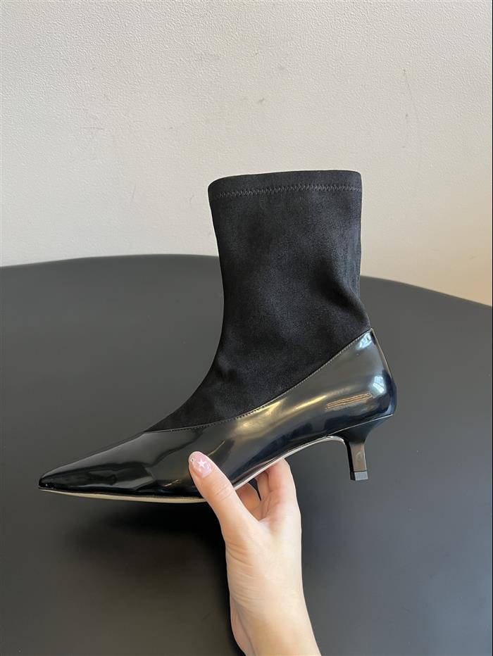 20251128172612426 380